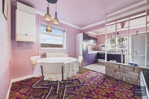 Photo 11- click for photo gallery